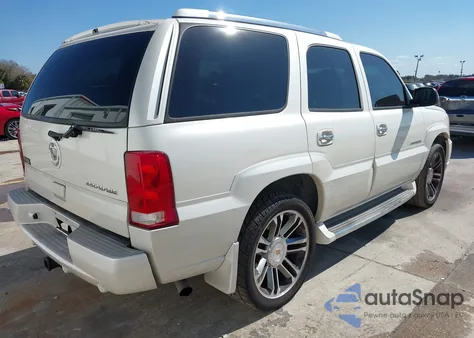 2003 Cadillac Escalade Standard z USA, uszkodzony, nr VIN 1GYEK63N43R314979